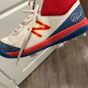 Limited Edition David Sunflower seed cleats